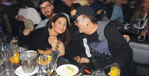 O Σταμάτης Γονίδης με την κόρη του Ασημίνα