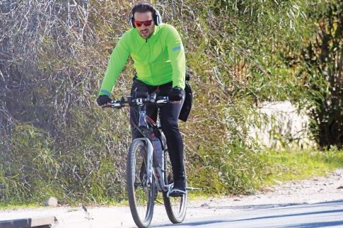 Ορθοπεταλιές χωρίς κράνος