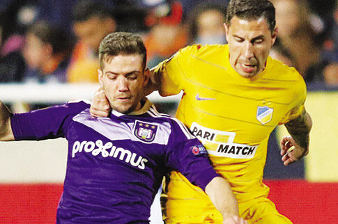 «Λύγισε» ο ΑΠΟΕΛ, ήττα 1-0 από την Αντερλεχτ