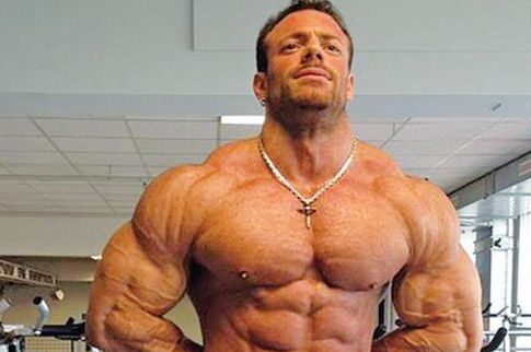 Νεκρός Ελβετός πρωταθλητής του bodybuilding!  Επεσε από το παράθυρο οίκου ανοχής στη Ζυρίχη