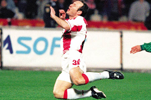 Αλεξανδρής: «Εγώ έπεσα, εσύ γιατί πρέπει να δώσεις πέναλτι;»