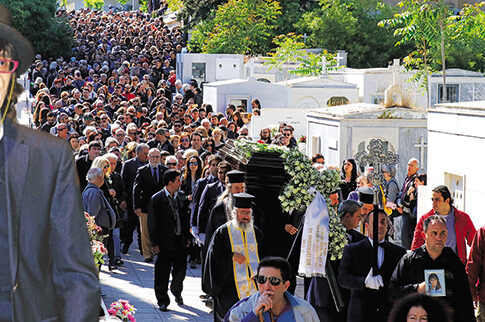 Το τελευταίο «αντίο» στον Στάθη Ψάλτη
