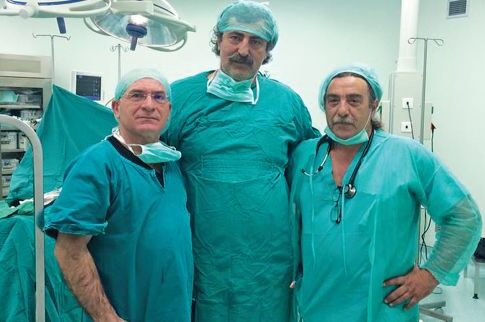 Ο Πολάκης μπήκε στο... χειρουργείο