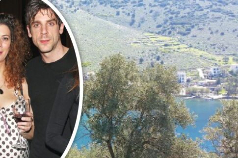 Τζωρτζάκης και Κόντα χαμογελούν ξανά μετά την απώλεια του παιδιού τους