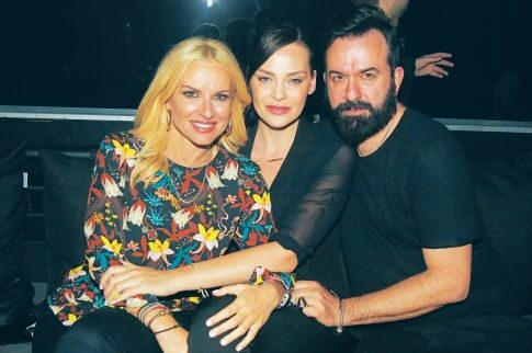 «Στενές επαφές» για... χάρη του Αντώνη Ρέμου