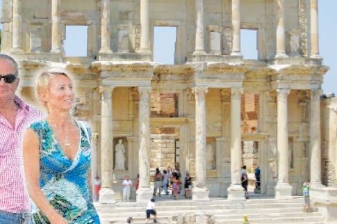 Η οικογένεια Καραμανλή ταξίδεψε στην ιστορία των Ελλήνων της προσφυγιάς!