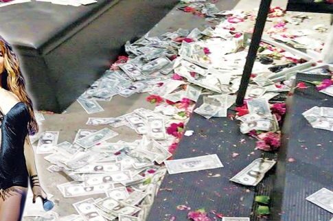 «Πόλεμος» με δολάρια για χάρη της Παόλας