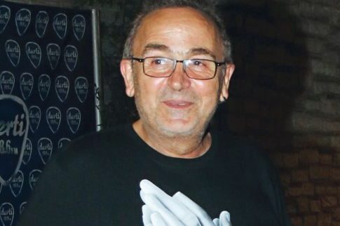 Στον καμβά του Γονίδη