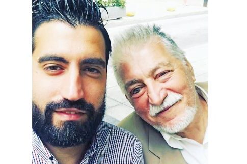 Ο εγγονός δεν του χαλάει χατίρι