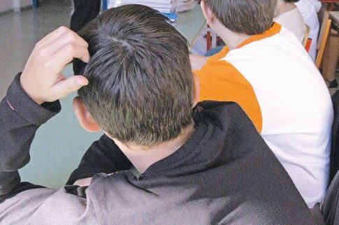 Μαθητής λιποθύμησε στην τάξη κρατώντας την αναπνοή του!