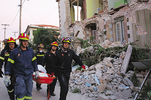 Νεκρή 43χρονη - Ο Εγκέλαδος εξαφάνισε χωριό στη Λέσβο!