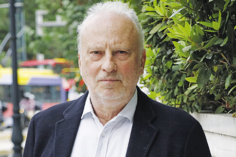 Ρόμπερτ Ουίλιαμς: Ο «πεθερός» του Ουγγαρέζου μιλά για τους Poll και τον... γαμπρό του