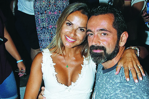 Ο Bo ζορίζεται με την Πασχάλη