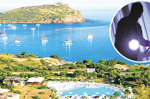 «Ποντικοί» στο «Cape Sounio»