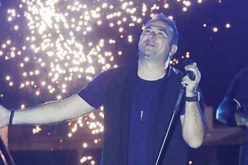 Ο Ρέμος «αυτοαποθεώνεται»