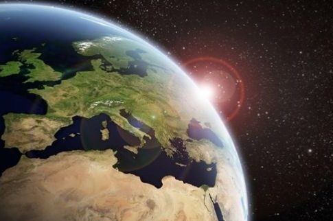 Νέα μόδα στις ΗΠΑ οι κηδείες και η αποστολή στάχτης νεκρών στο... Διάστημα