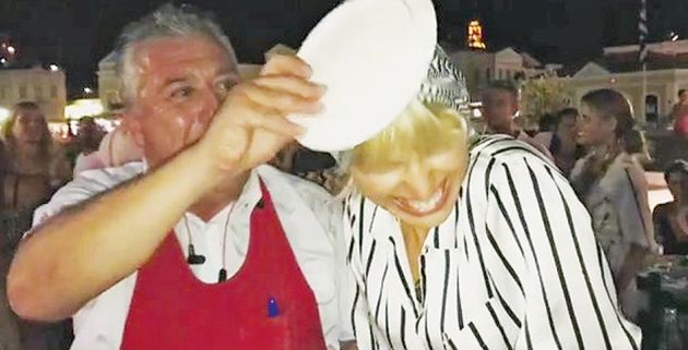 Από τον σεφ στην Καρολίνα Κούρκοβα