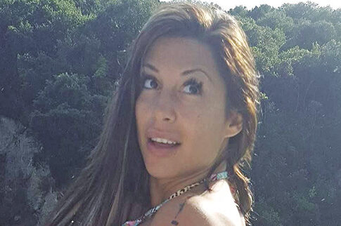 Απόδραση σε Πάργα και Σύβοτα μαζί με... κούκλο για τη Μαρία Καρλάκη