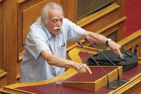 Το «μυστικό» της μακροζωίας του 97χρονου Μανώλη Γλέζου