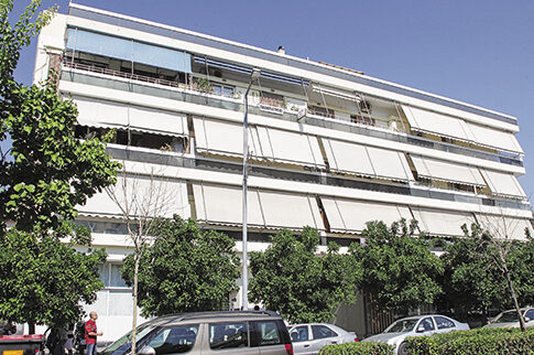 Έγκλημα πάθους με τριάντα μαχαιριές και άρωμα γυναίκας στο Περιστέρι!