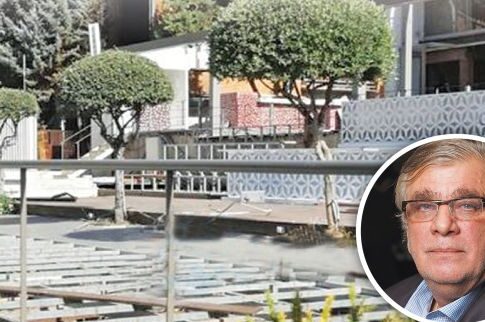 «Ξηλώνουν» τα μαγαζιά του Κακέτση
