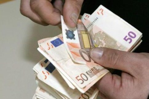 Μπόνους 18.000 € Λαρισαίου επιχειρηματία σε εργαζομένους του