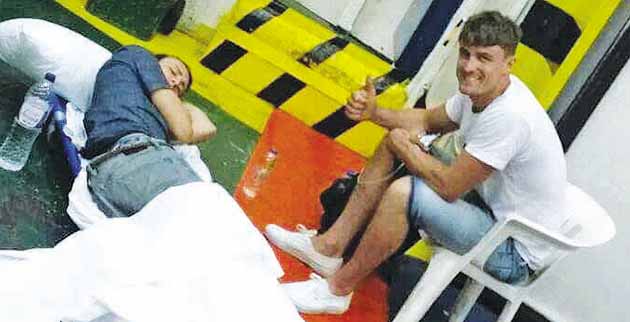 Σε ξαπλώστρα η Χριστίνα Βακάκη