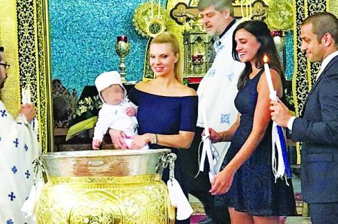 Η Χριστίνα Αλούπη έγινε νονά