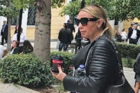 Πανηγυρική αθώωση της Μαστροκώστα για την... περίφραξη
