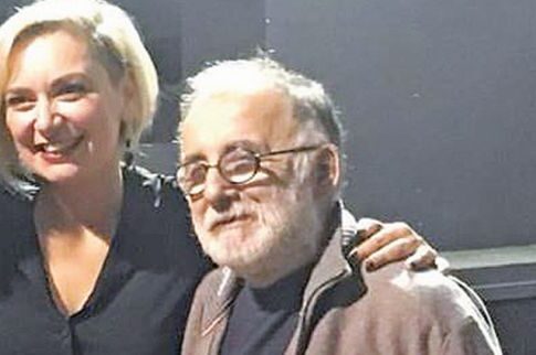 Επανεμφάνιση Μικρούτσικου