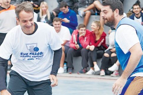 Τα καλάθια του (σπορτίφ) Κυριάκου σε τουρνουά μπάσκετ στα Σεπόλια