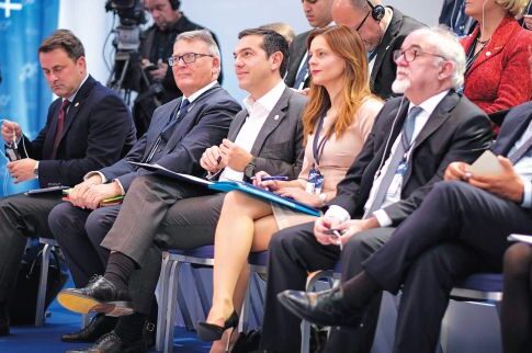 Η ωραία Εφη Αχτσιόγλου είναι φαν της επιστημονικής φαντασίας