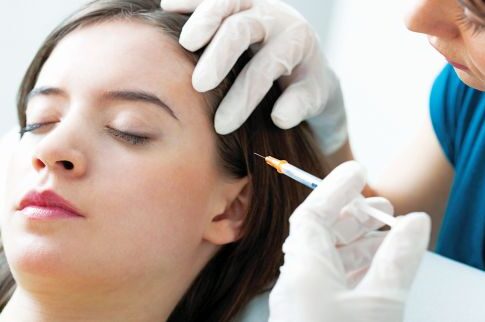 Τι άλλο θα δούμε; Botox στο κρανίο για να «κρατάει» το χτένισμα