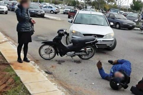 Τραυματίες τροχαίου σε προαύλιο νοσοκομείου περίμεναν 15 λεπτά για το... ασθενοφόρο!