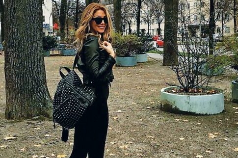 Α. Ηλιάδη: Μαυροντυμένη στο Μόναχο