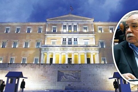 Ο Βούτσης ανακάλυψε «θησαυρό» στις αποθήκες του Κοινοβουλίου