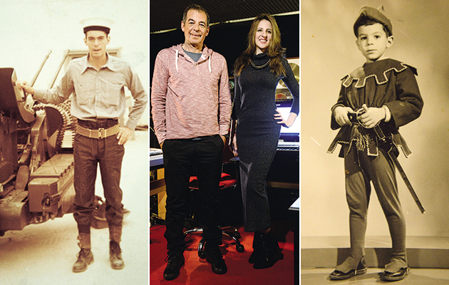 Από αριστερά: ΣΤΡΑΤΟΣ • Υπηρετώντας στο Πολεμικό Ναυτικό. ΣΤΟΥΝΤΙΟ • Με τη μάνατζέρ του Χρύσα Δρακοπούλου. ΠΙΤΣΙΡΙΚΙ • Ντυμένος μασκαράς