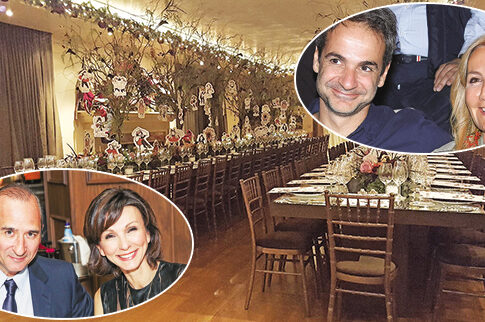 Κυριάκος και Μαρέβα σε X-mas πάρτι με κιθάρες και βιολιά