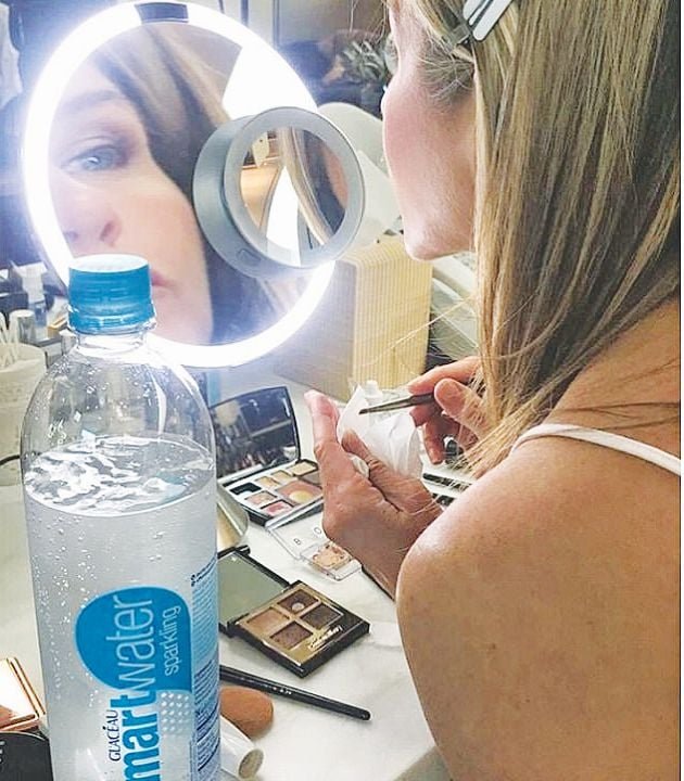 Η star την ώρα που βάφεται