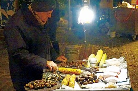 Σβήνουν οι θρυλικές φουφούδες της Αθήνας