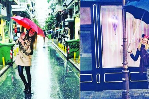 Σπυροπούλου και Τσολάκη βγήκαν στη βροχή με τις ομπρέλες
