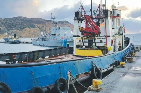 Μπλόκο σε πλοίο νότια της Κρήτης που έκρυβε έξι τόνους χασίς μέσα στα αμπάρια του!
