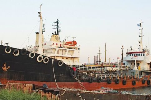 Φυλάνε 24 ώρες την εισαγγελέα του ναρκόπλοιου «Noor 1»