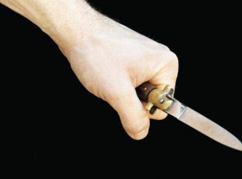 Αλβανοί στην Κρήτη τράκαραν με Έλληνες και άρχισαν να τους... μαχαιρώνουν