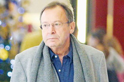 «Nυστέρι» στους τραπεζικούς λογαριασμούς του