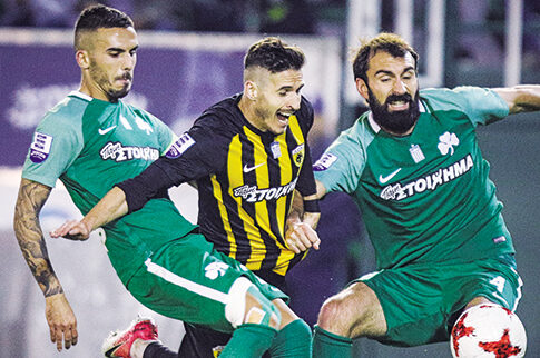 Τραβάει το σχοινί