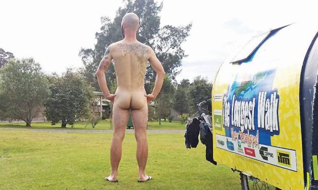 ΠΑΡΤΙ γυμνιστών στη Νέα Ζηλανδία