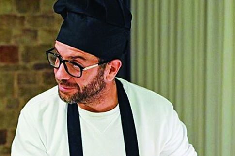 Ζαχαροπλάστης ο Μαζωνάκης