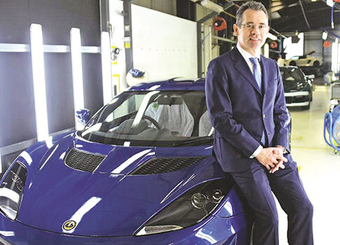Πήραν το δίπλωμα από τον «Mr Lotus»!