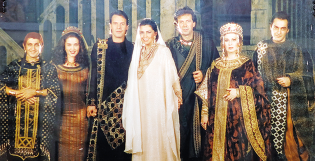 ΠΡΩΤΑΓΩΝΙΣΤΗΣ • Στην παράσταση «Θεοδώρα» με τη Μιμή Ντενίση